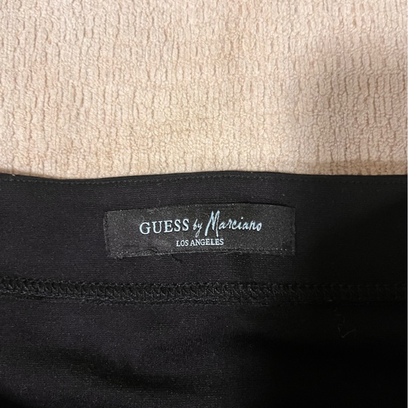 Black Guess Skirt - Picture 3 of 3
